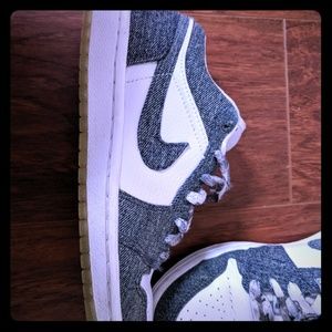 Air Jordan 1 Retro Low WMN